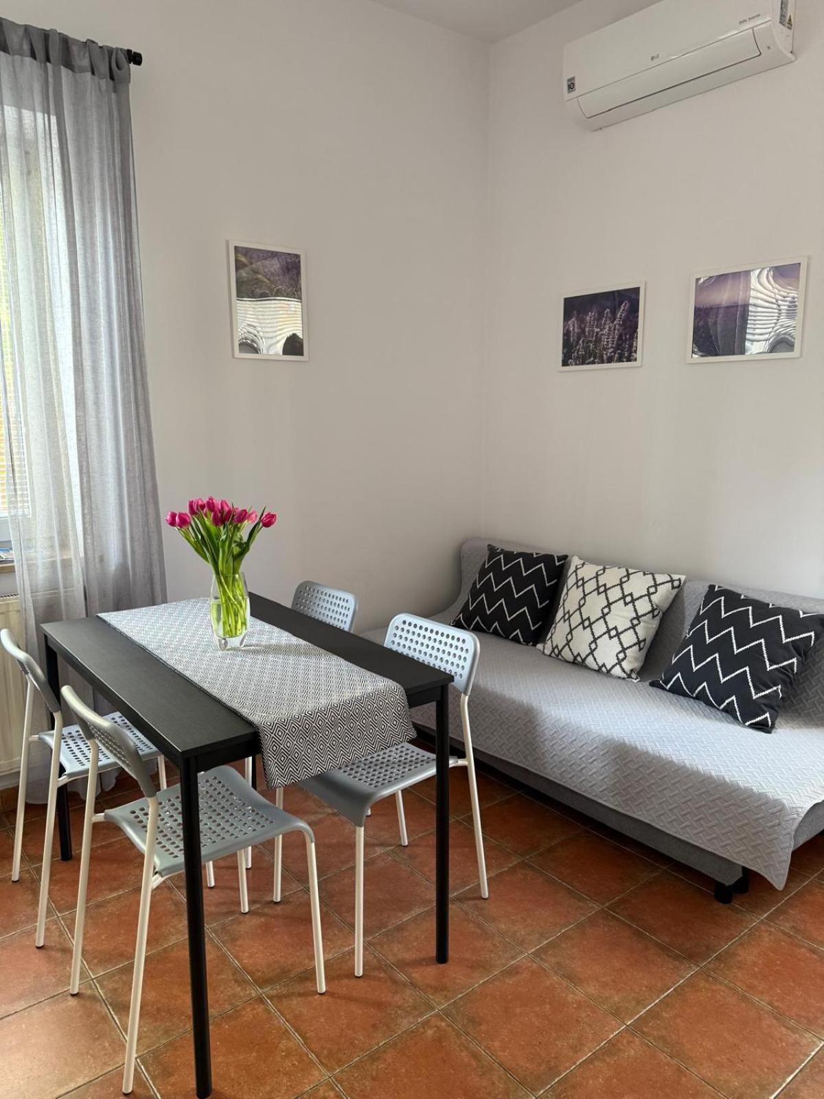 Apartamenty Lawenda Cracovia Esterno foto